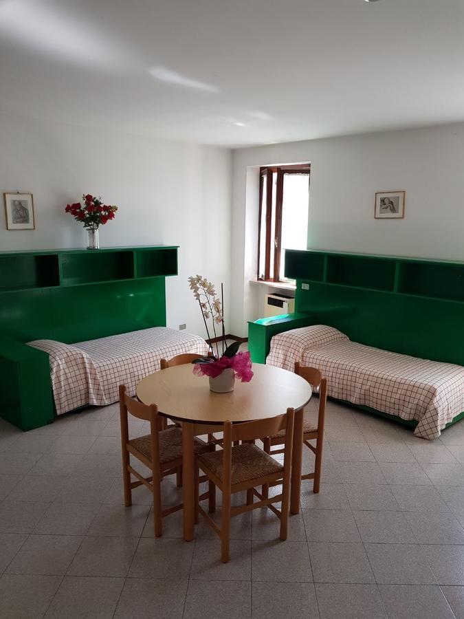 شقة Casa Bagatta ديسينسانو ديل غاردا المظهر الخارجي الصورة